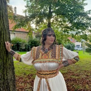 Robe blanc cassé